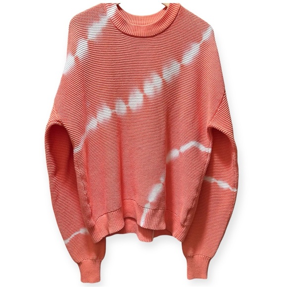 Old Navy Sweaters - EUC Old Navy Women's Sweater in Coral and White